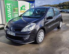 Renault Clio 3 Saint-Broladre