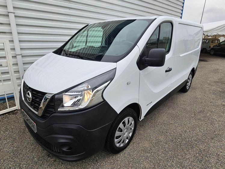 Nissan NV 300  - 17 990 €