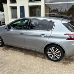 Peugeot 308 II Phase 2 Allure PureTech 130ch S&amp;S EAT8 Le M&ecirc;le-sur-Sarthe
