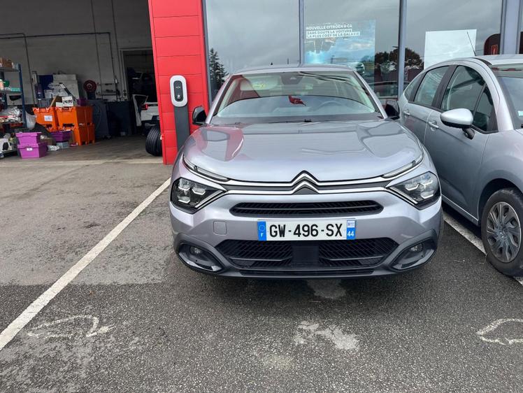 Citroen e-C4  - 24 900 €