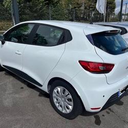 Renault Clio 4 societe BUSINESS REVERSIBLE DCI 90 ENERGY Louvign&eacute;-du-D&eacute;sert