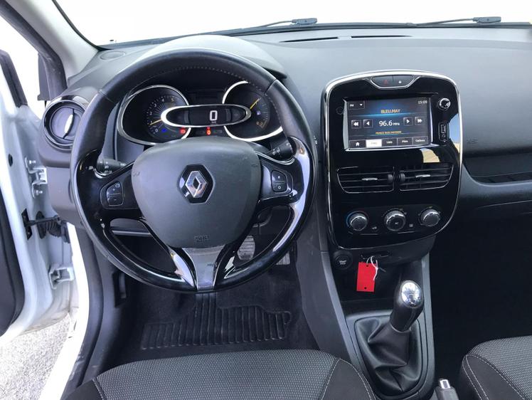 Renault Clio  - 10 990 €