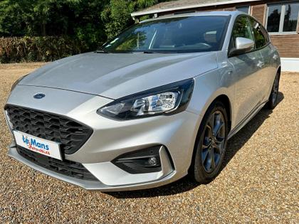 Ford Focus - ST Line  2.0 EcoBlue 150 S&amp;S - 16 900 €