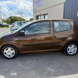 Renault Twingo 2 Night&amp;Day Euro 5 BVR5 1.2 16v 75 eco2 Tanis