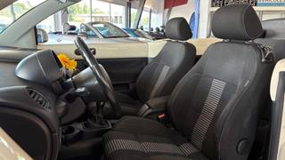 Volkswagen New Beetle cabriolet  - photo 3