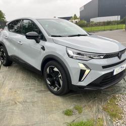 Renault Captur Techno E-Tech full hybrid 145 Saint-Erblon