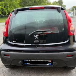 Peugeot 107 Trendy 1.4 HDi 54ch Tanis