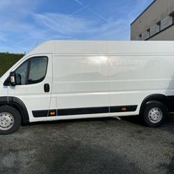 Peugeot Boxer ASPHALT TOLE 435 L4H2 BLUEHDI 140 S&amp;S Laval