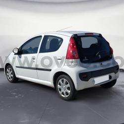 Peugeot 107 Trendy 1.0e 12V 68ch BLUE LION Lorient