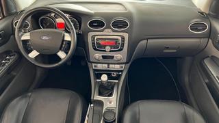 Ford Focus  - Titanium - photo 1