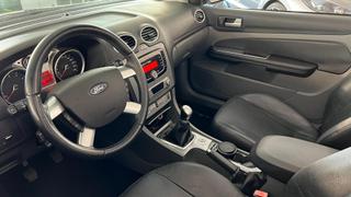 Ford Focus  - Titanium - photo 3