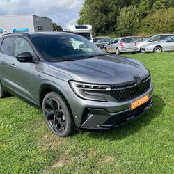 Renault Austral Iconic esprit Alpine E-Tech full hybrid 200 GSR2 Segr&eacute;-en-Anjou Bleu