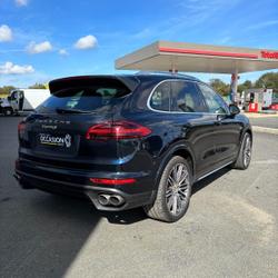 Porsche Cayenne S Platinium Edition E-Hybrid Tiptronic A 3.0 V6 416 ch Pl&eacute;h&eacute;del