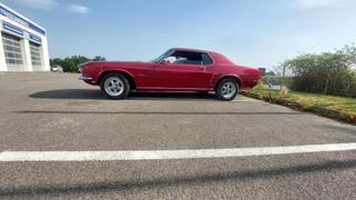 Ford Mustang  - photo 4