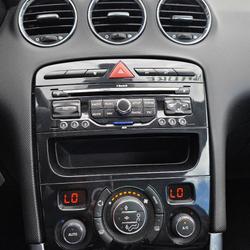 Peugeot 308 CC phase 1 Sport Pack 2.0 HDi 16V 140ch FAP Yffiniac