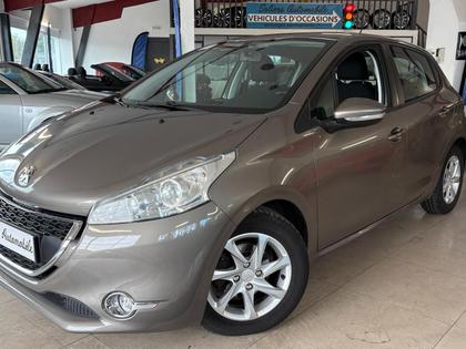 Peugeot 208 - ACTIVE 1.4L VTI 95CH - 7 495 €