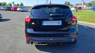 Ford Focus  - photo 4