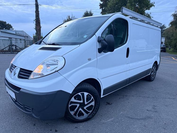 Renault Trafic  - 10 990 €