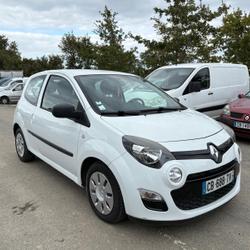 Renault Twingo 2 Initiale BVR5 1.2 16v Saint-&Eacute;tienne-de-Montluc