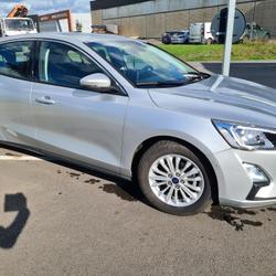 Ford Focus Titanium 1.0 EcoBoost 125 S&amp;S Romagn&eacute;