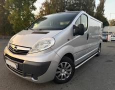 Opel Vivaro fourgon - PACK CLIM TECSHIFT  FGN F2900 C2 2.5 CDTI 145 - 11 990 €