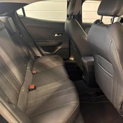 Opel Mokka Elegance Business 1.2 Turbo 130 ch BVA8 SAINT-MARTIN-DES-CHAMPS