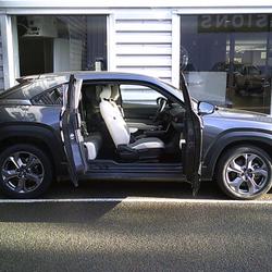 Mazda MX-30 First Edition Modern Confidence MX-30 e-Skyactiv 145 ch Angers