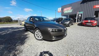 Alfa Romeo 159  - Distinctive - photo 0