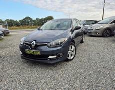 Renault Megane - Limited E6  Mégane III TCE 115 Energy - 7 490 €