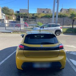 Peugeot 208 Allure BlueHDi 100 S&amp;S BVM6 Dinan