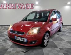 Ford Fiesta Saint-Broladre