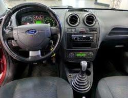Ford Fiesta Ghia 1.6 TDCi Saint-Broladre