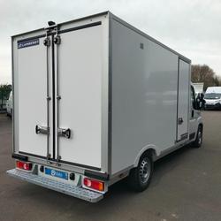Fiat Ducato 3.5 T 140CH S&S BVM6 PLANCHER CABINE L FRIGORIFIQUE + PORTE LATERALE Sainte-Gemmes-sur-Loire