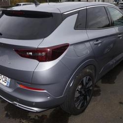 Opel Grandland Elegance Business 1.5 Diesel 130 ch BVA8 Saint-Hilaire-du-Harcou&euml;t
