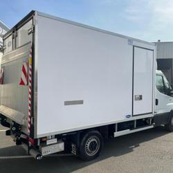 Iveco Daily CC 35 S 14/P EMP 3450 QUAD-LEAF BVM6 Saint-Melaine-sur-Aubance