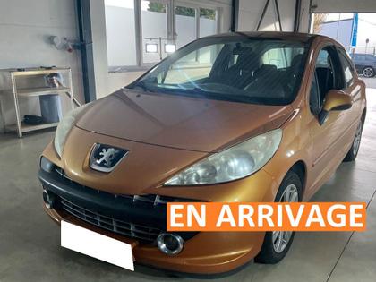 Peugeot 207 - Sport  207 1.6e 16v 120ch - 5 995 €