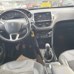 Peugeot 2008 Allure 1.2 PureTech 110ch S&amp;S BVM5 Cond&eacute;-sur-Vire