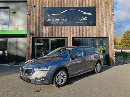 Skoda Octavia Combi - Business  1.5 TSI mHEV e-TEC 150 ch ACT DSG7 - 23 990 €