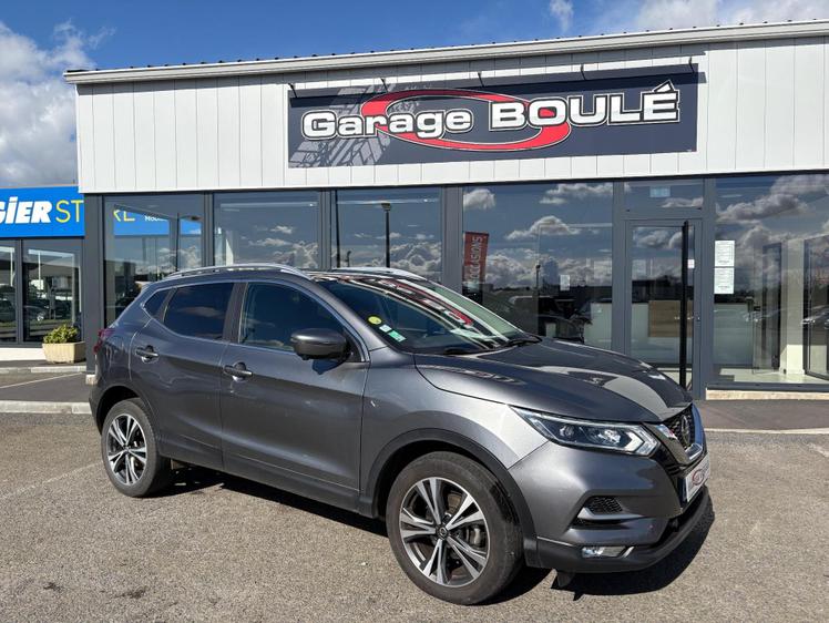 Nissan Qashqai  - 15 990 €