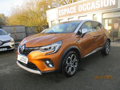 Renault Captur - Intens  Blue dCi 115 EDC - 18 490 €
