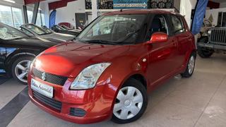 Suzuki Swift  - photo 0
