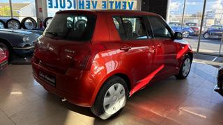 Suzuki Swift  - photo 2