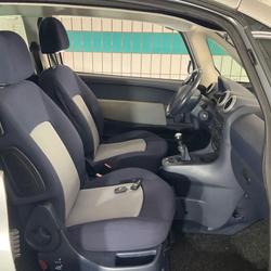 Peugeot 1007 Sporty 1.6e 16V 110ch Soliers