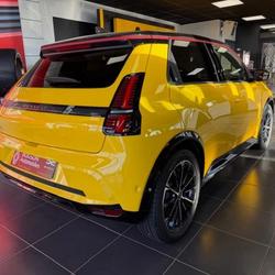 Renault R5 E-Tech Iconic cinq 5 E- 150 ch autonomie confort Minihy-Tr&eacute;guier