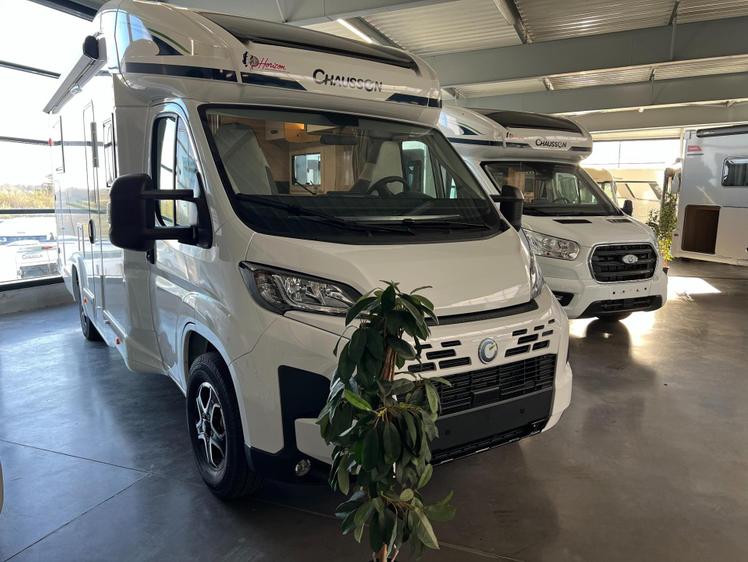 Profile Chausson Autres Chausson   - 76 900 €