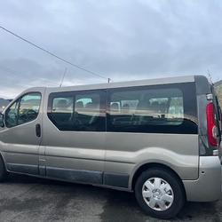 Nissan Primastar Avantour Acenta L2H1 2t9 2.5 dCi 150 FAP Plouigneau