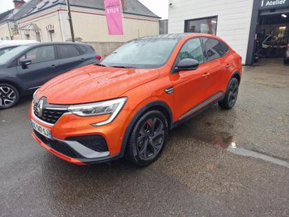 Renault Arkana - R.S. Line  E-Tech 145 - 21B - 21 990 €