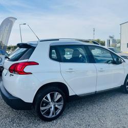 Peugeot 2008 Allure 1.6 BlueHDi 100ch S&amp;S BVM5 Loh&eacute;ac
