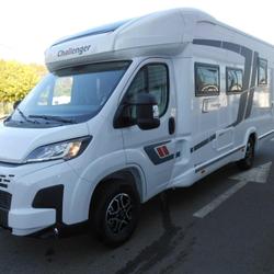 Profile Challenger Challenger Profil&eacute; CHALLENGER 318 ULTIMATE 2.2L 140CH BVA Saint-Berthevin