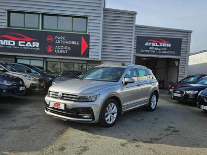 Volkswagen Tiguan - Black R-Line  1.5 TSI EVO 150 DSG7 - 18 999 €